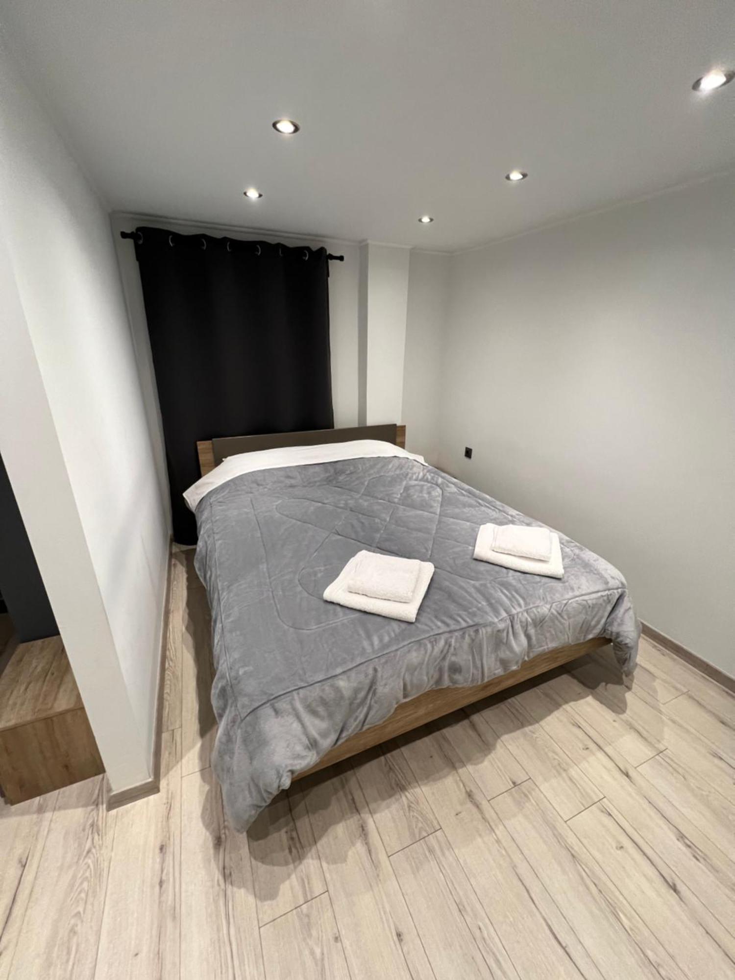 Raphael'S Suites Skg 테살로니키 외부 사진